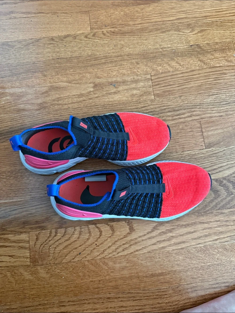 Nike Slip-On Athletic Shoes in Red pink and Black